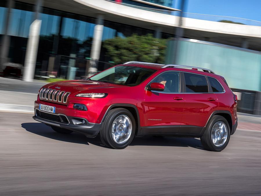  Jeep Cherokee Limited 2014 года  (EU) (фото 9 из 25)